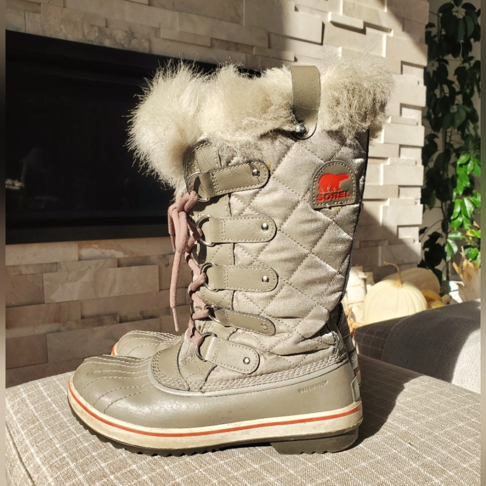 Sorel Tofino CVS Waterproof Organza Boots Gray/Silver Faux Fur NL 2114-005